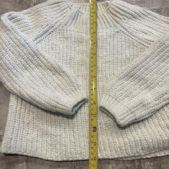 Osh Kosh B'gosh Girls Soft Chenille Sweater Size 4/4A Ivory Soft Corduroy - Picture 5 of 6